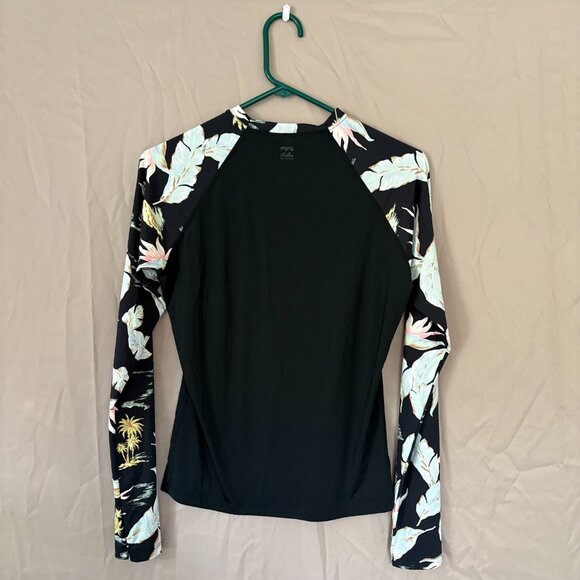 Billibong Womens Floral Black Rashguard Long Sleeve Size S Beach Swim Fishing - Picture 5 of 8